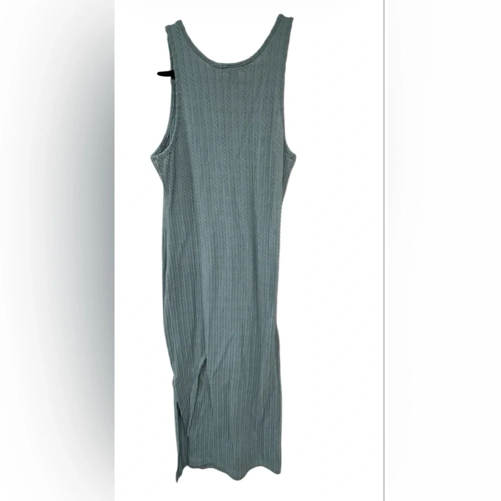 Sleeveless Green Ribbed Knit Maternity Dress - Picture 5 of 6